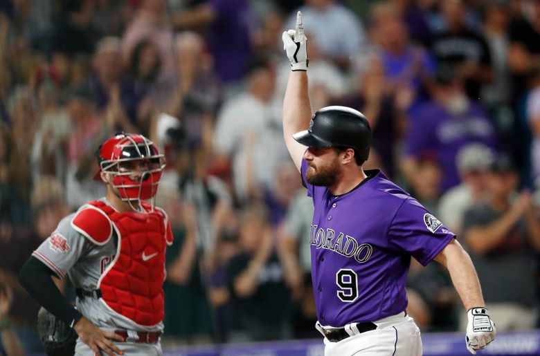 Murphy's homer in 8th helps Rockies beat Reds 3-2