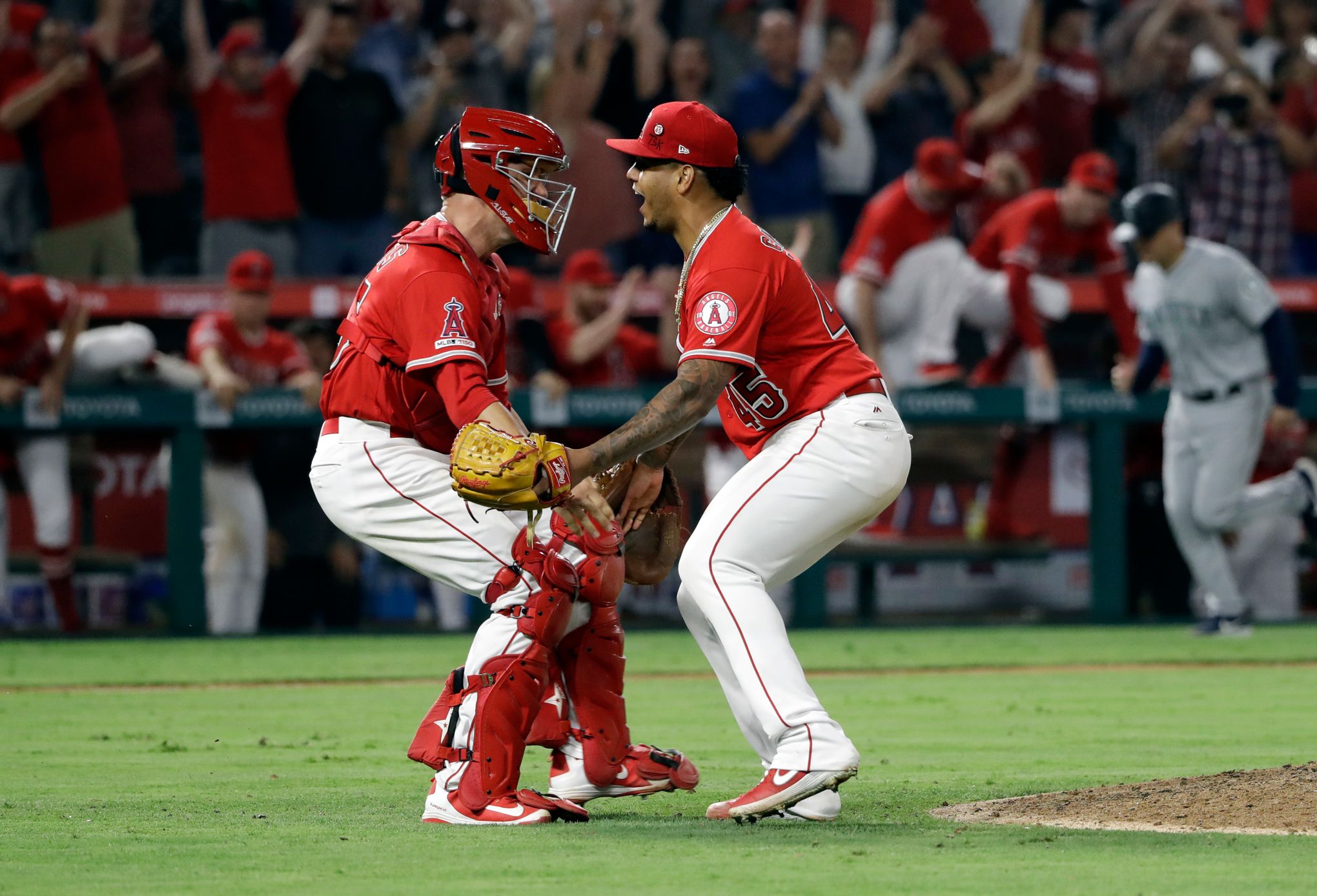 Mike Trout hits home run while wearing his late teammate Tyler Skaggs'  jersey 