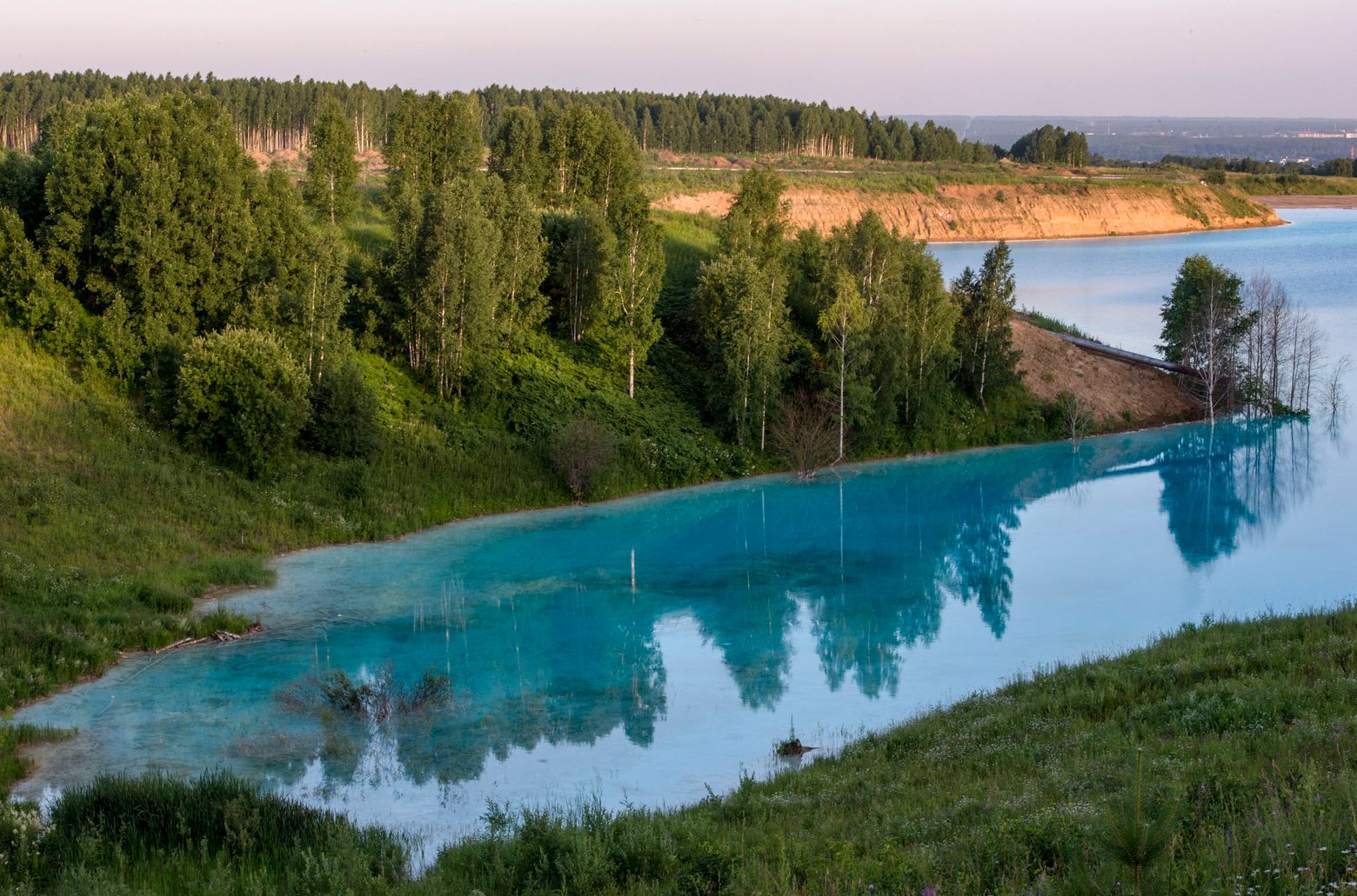 Лазурное озеро Новосибирск