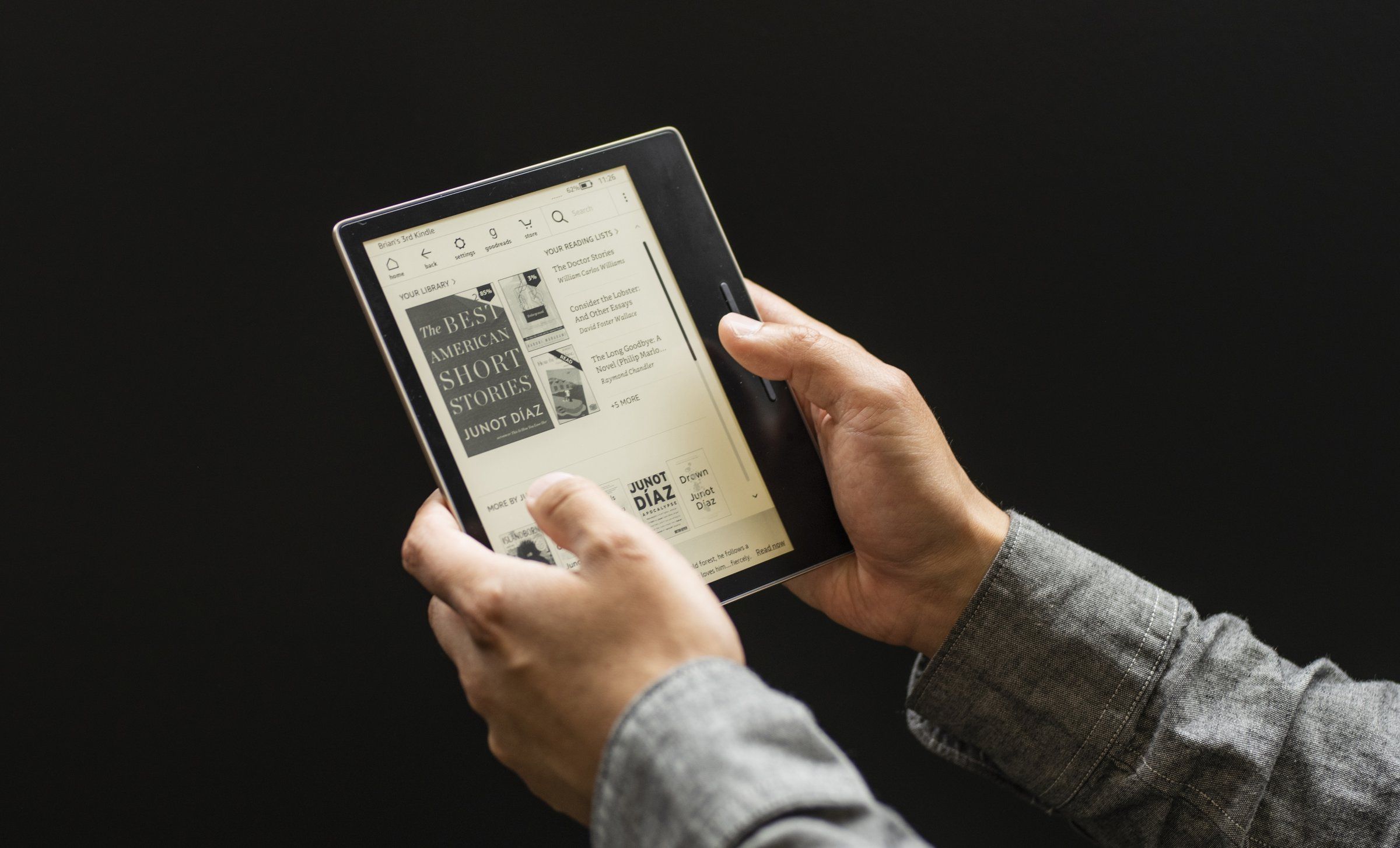Amazon Kindle Oasis review: Now is the perfect time to buy an e