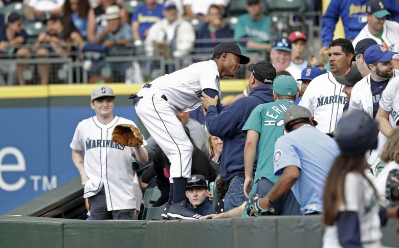 Zunino gives Mariners 5-4 win with single in 10th