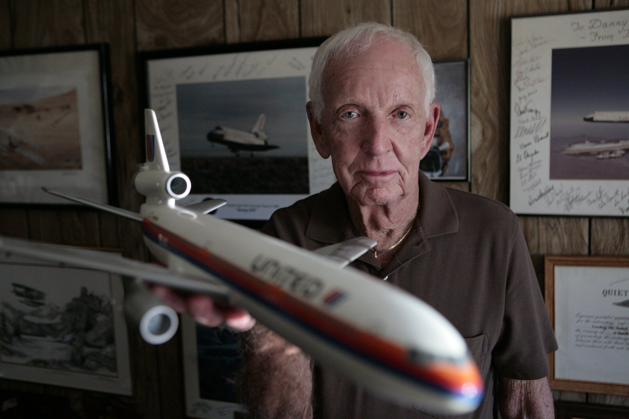 Al Haynes United Airlines pilot who saved 184 lives during 1989