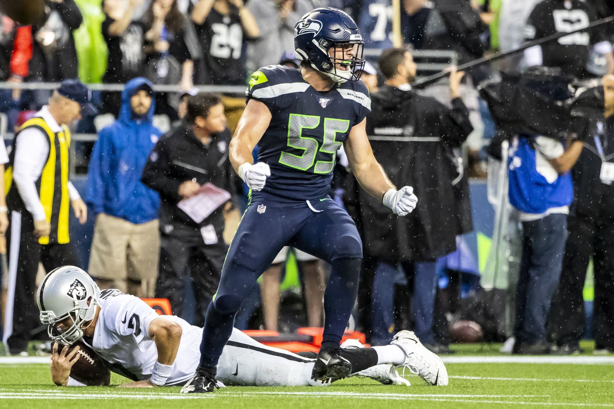 Raiders beat Seahawks in preseason opener at Allegiant Stadium