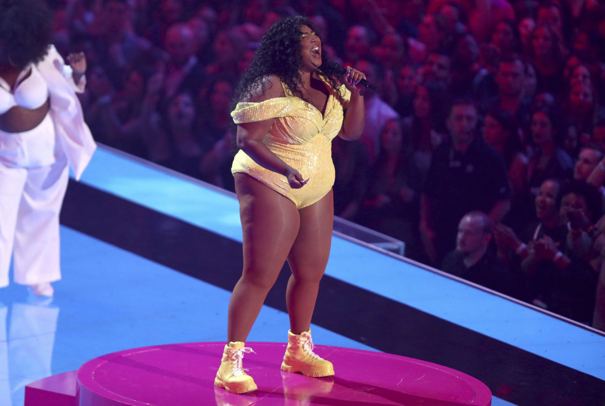 Pop star Lizzo spoke, sang & danced with conviction in Pittsburgh