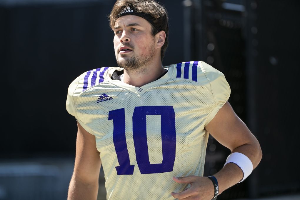 Huskies quarterback Jacob Eason on the third day of UW fall camp at Husky Stadium. (Bettina Hansen / The Seattle Times)