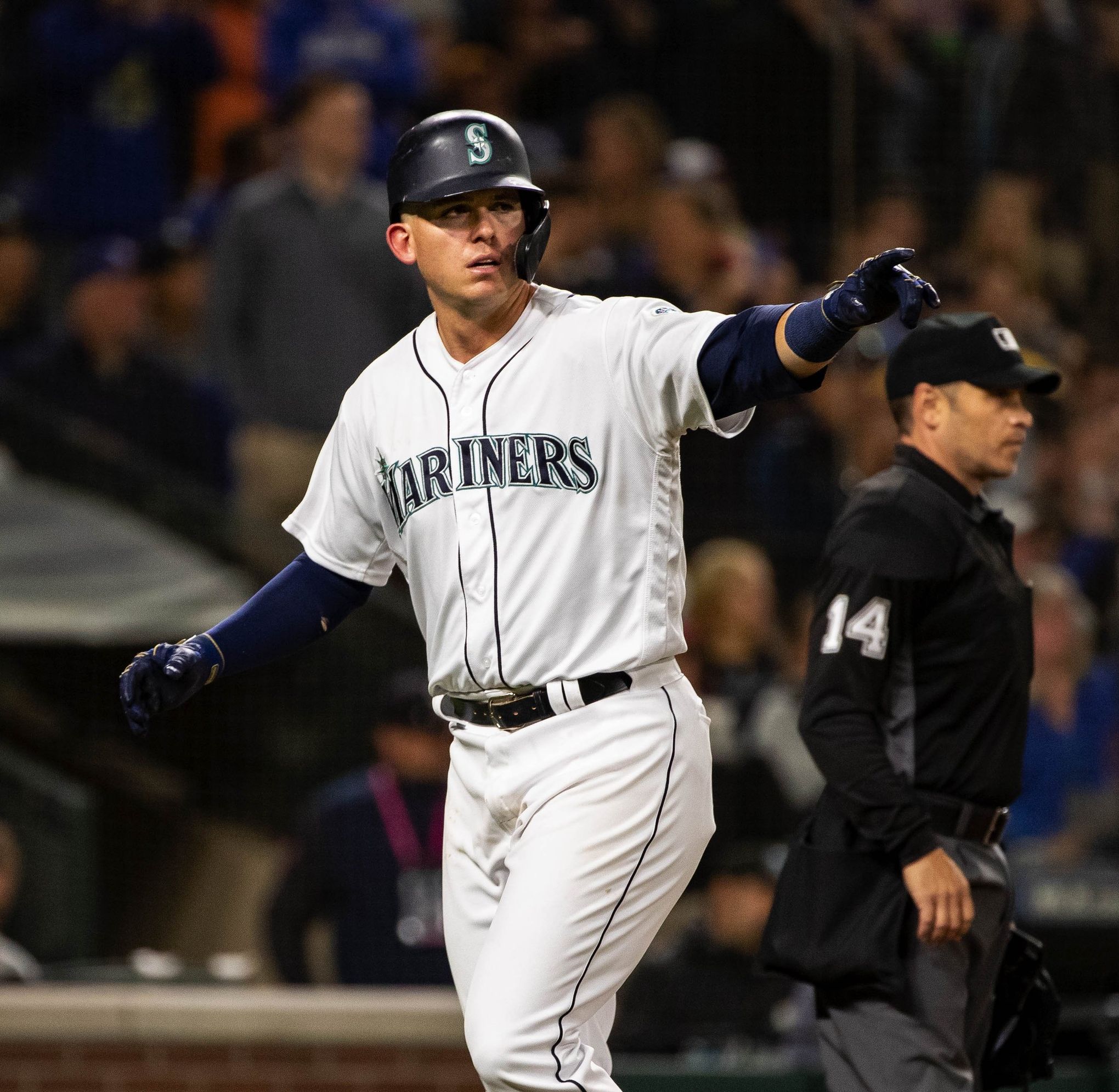 Seattle Mariners: Injury updates on Austin Adams & Mitch Haniger