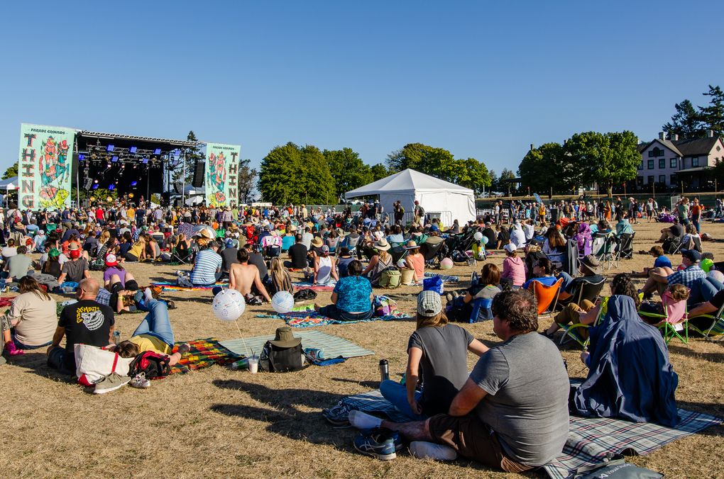 Fans stretch out on the Parade Grounds lawn during Calexico and Iron & Wine’s set at the inaugural THING festival. (Christine Mitchell / THING)