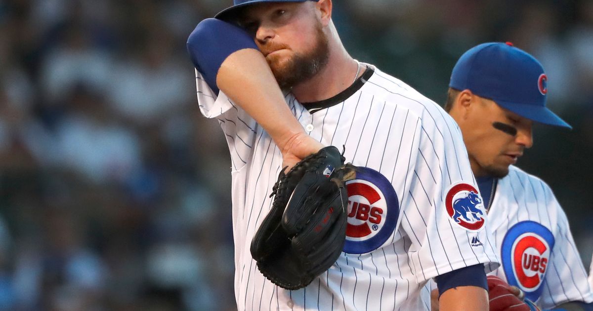 A's rally falls just short at Wrigley Field