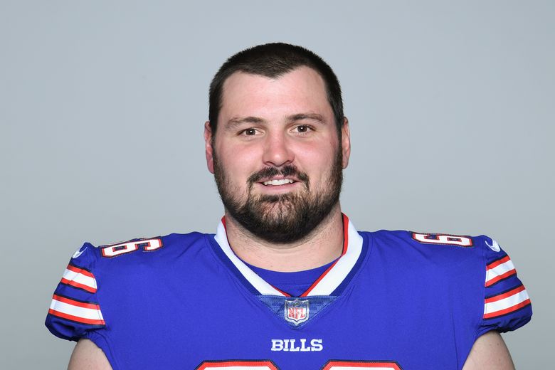 Patriots fill need at center by acquiring Bodine from Bills