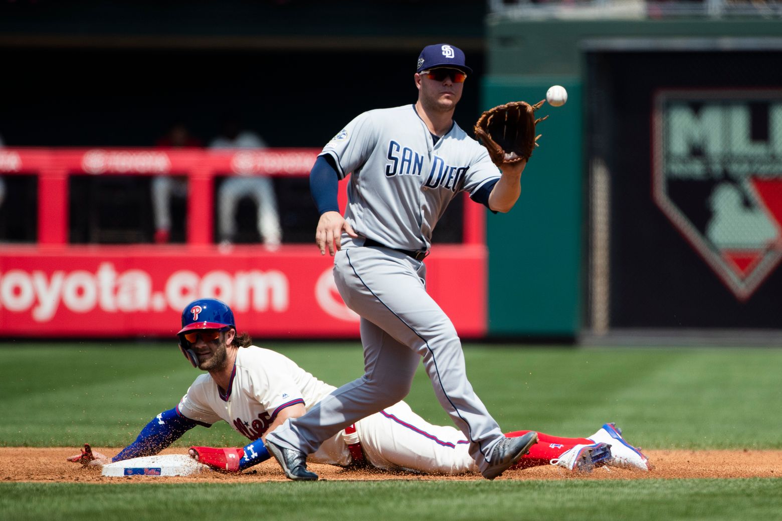 Bryce Harper out for Game 4 after using shampoo without conditioner