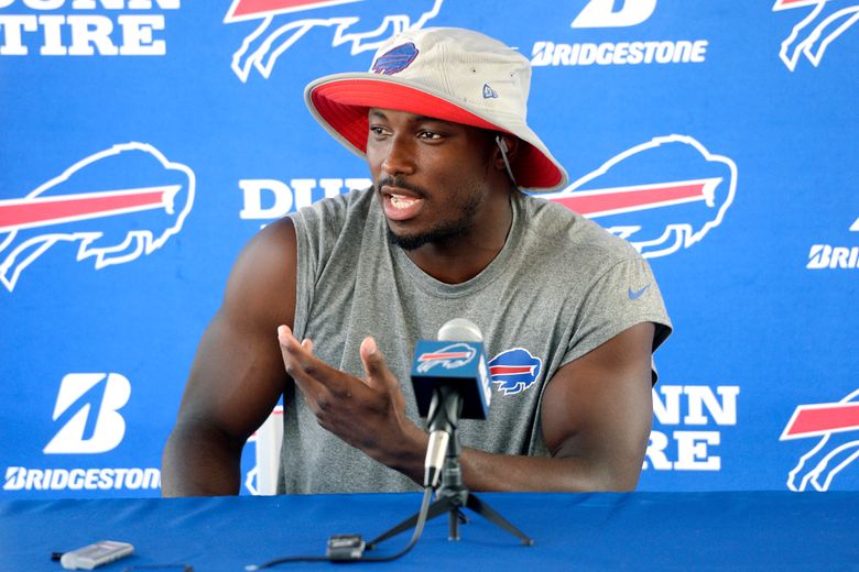 Bills introduce LeSean McCoy - ABC7 New York