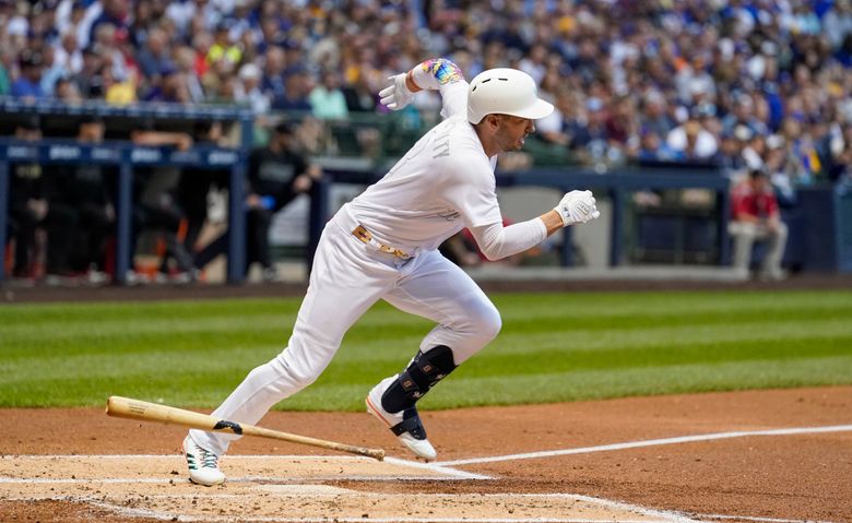 Brewers' Jordan Lyles not mad Counsell pulled him after six no-hit innings