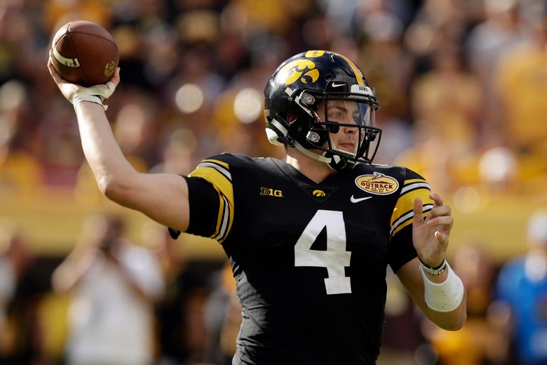 Nate Stanley, Minnesota, Quarterback