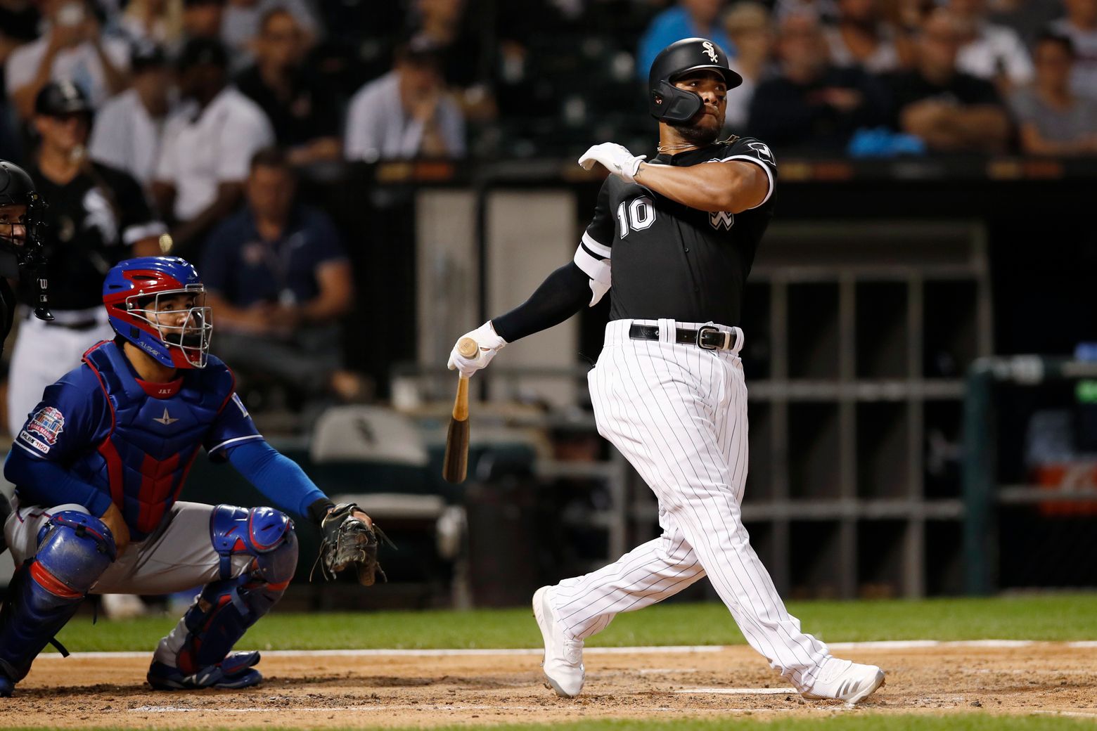 Moncada, Detwiler lead White Sox over Rangers 6-1