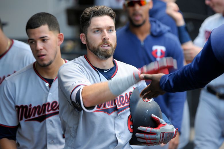 Twins compile two seven-run innings to clobber Cubs 16-3