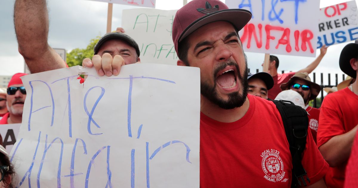 Over 20,000 AT&T workers in the South struck over weekend | The Seattle ...