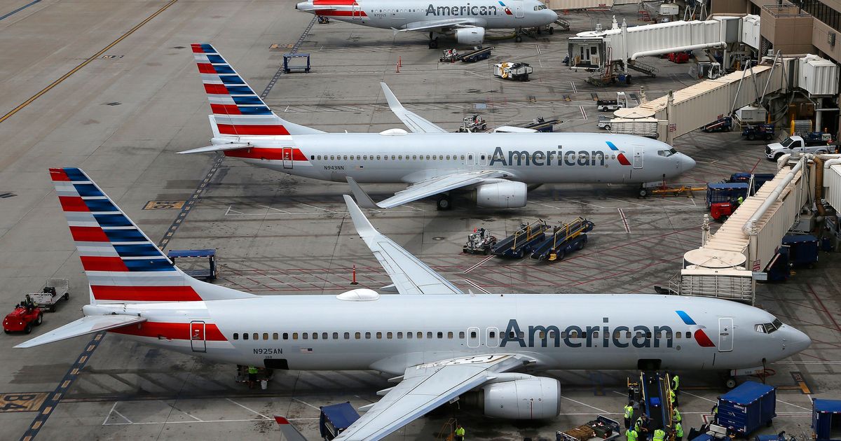 american-airlines-seeks-flight-cancellation-cash-from-unions-the