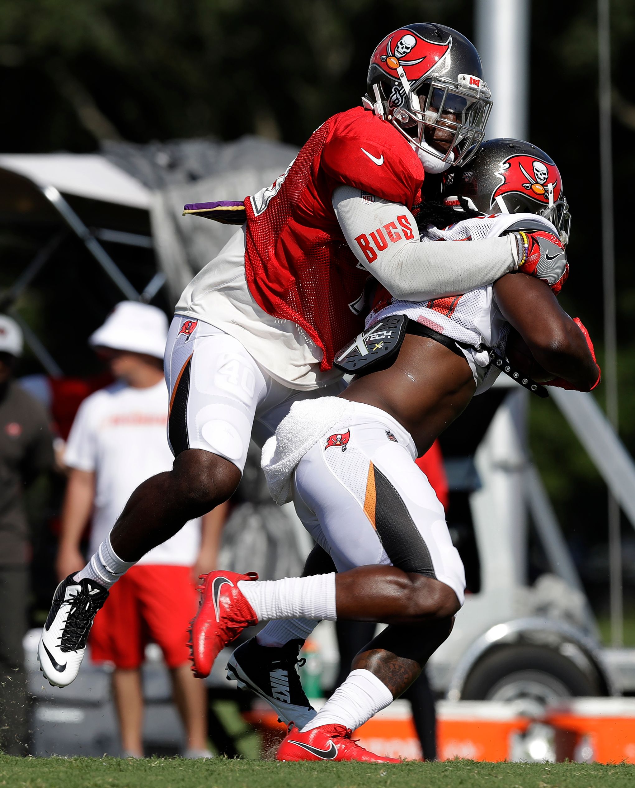 Bucs LB Devin White: Bruce Arians said we're 'gonna find a way to