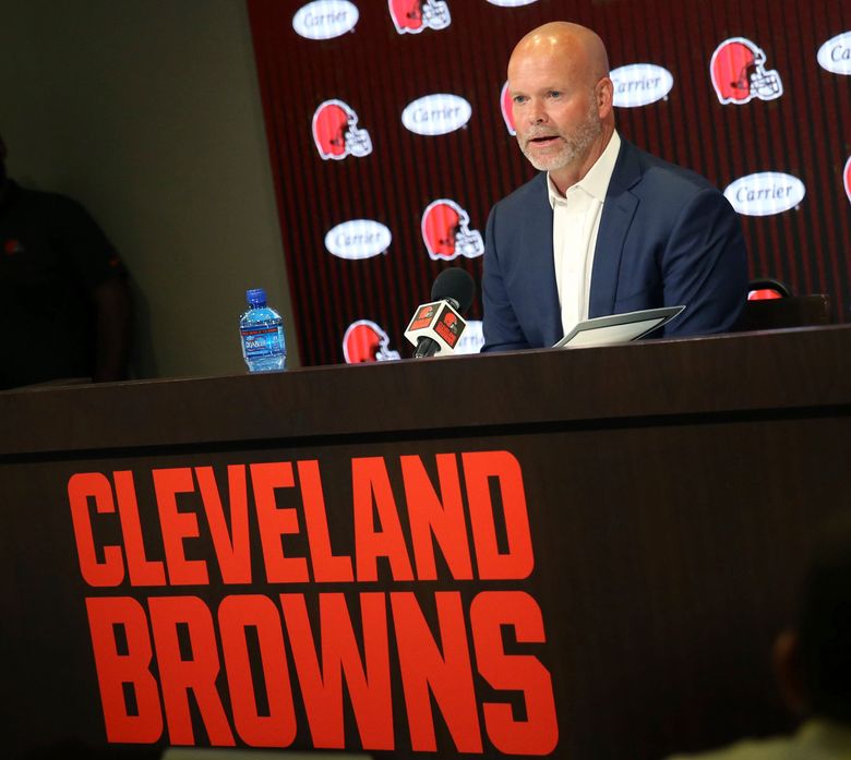 Kicker Phil Dawson, 44, retiring with Browns after 20 years