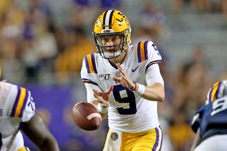 The Normal Laws of Quarterbacking Don't Apply to LSU's Joe Burrow - The  Ringer