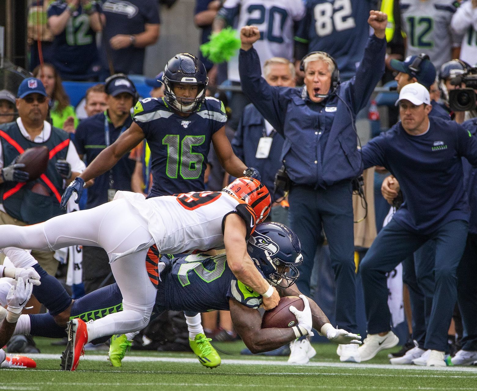 Report card: Grading the Seahawks' 21-20 season-opening win against the  Bengals