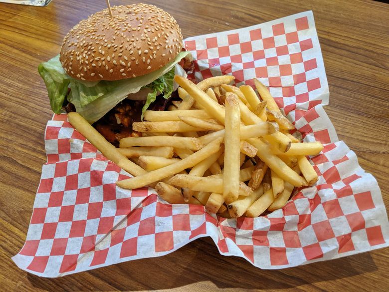 Po'boys, catfish and more: Altha's Louisiana Cajun Seasoning in Kent serves  '100% Southern soul food