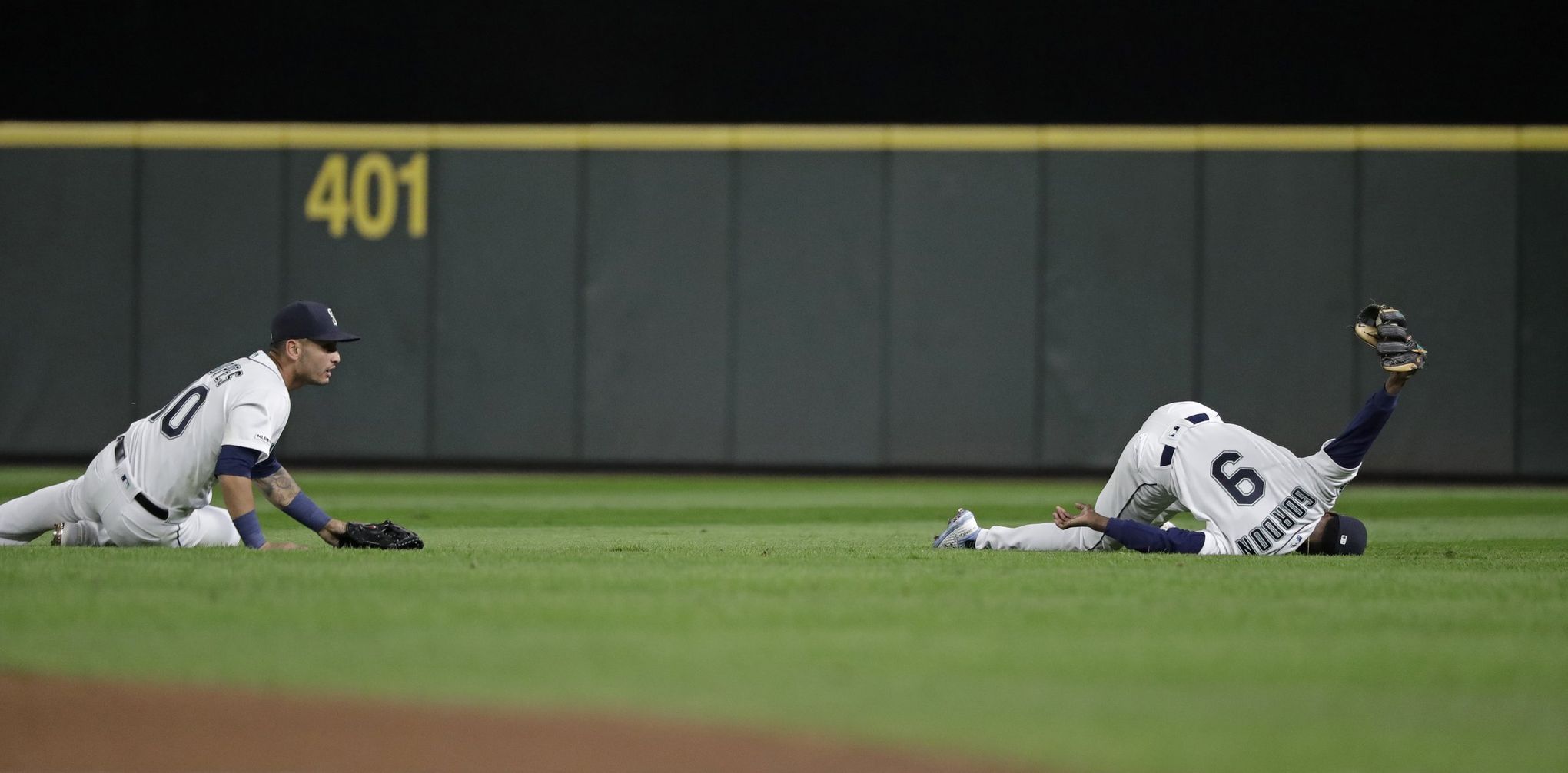 Mariners avoid nohitter thanks to Austin Nola’s hit in 9th off Zack