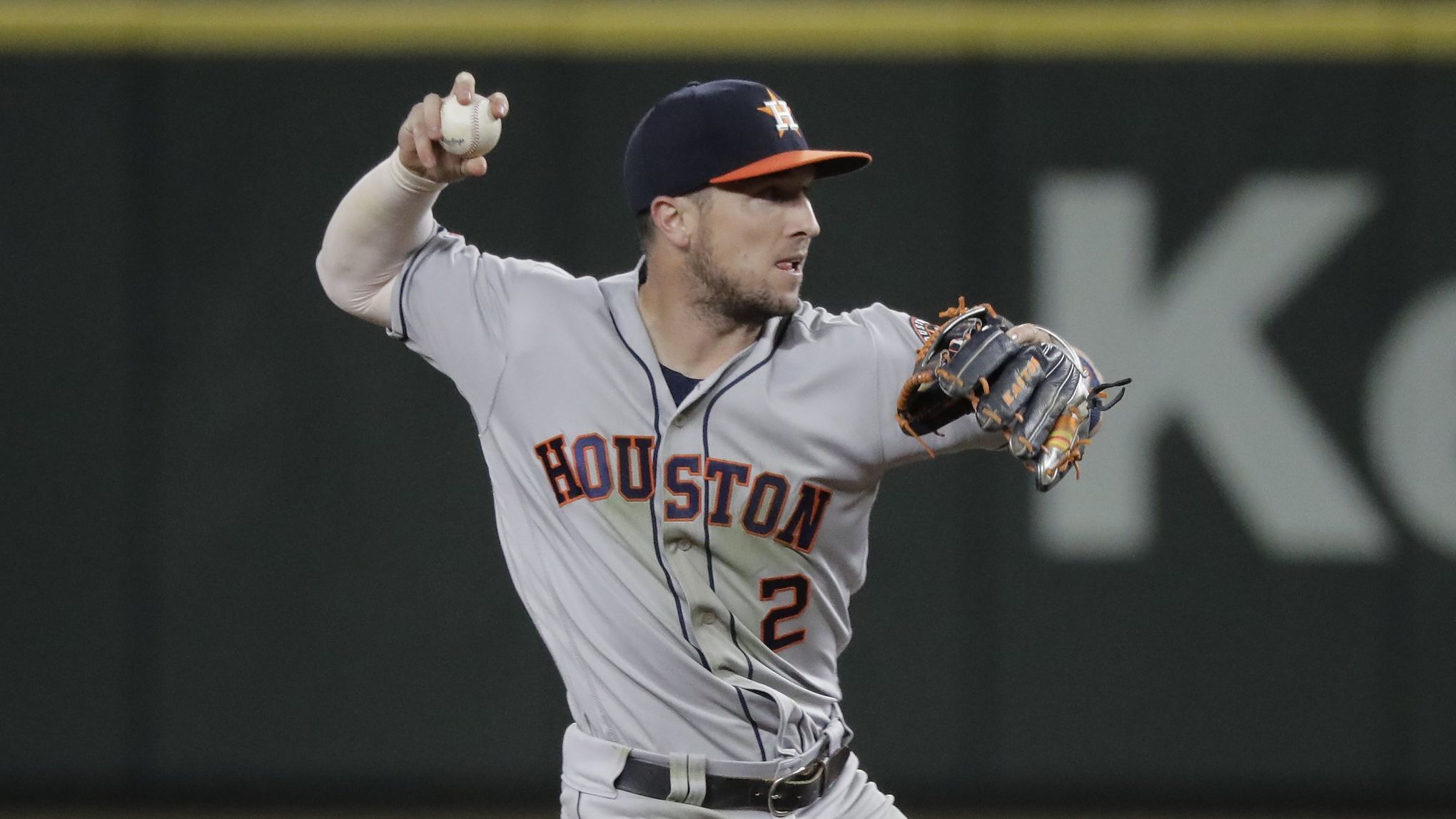 Mariners avoid nohitter thanks to Austin Nola’s hit in 9th off Zack