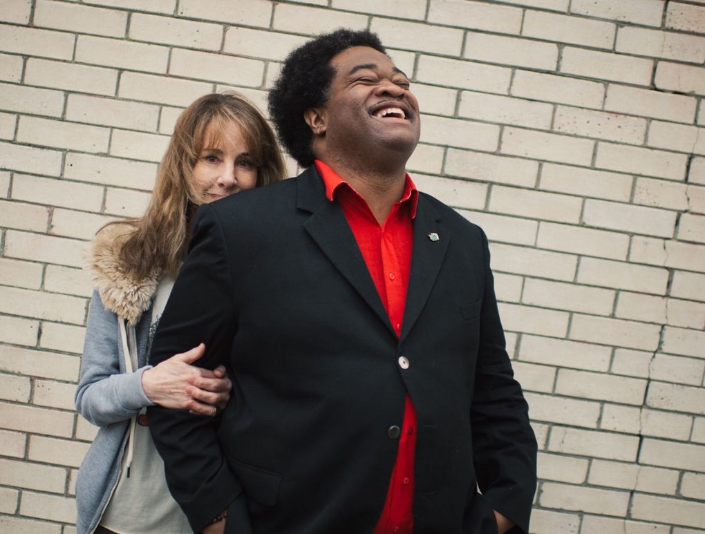 “Art Zone” host Nancy Guppy with guitarist Jimmy James. (Ernie Sapiro)