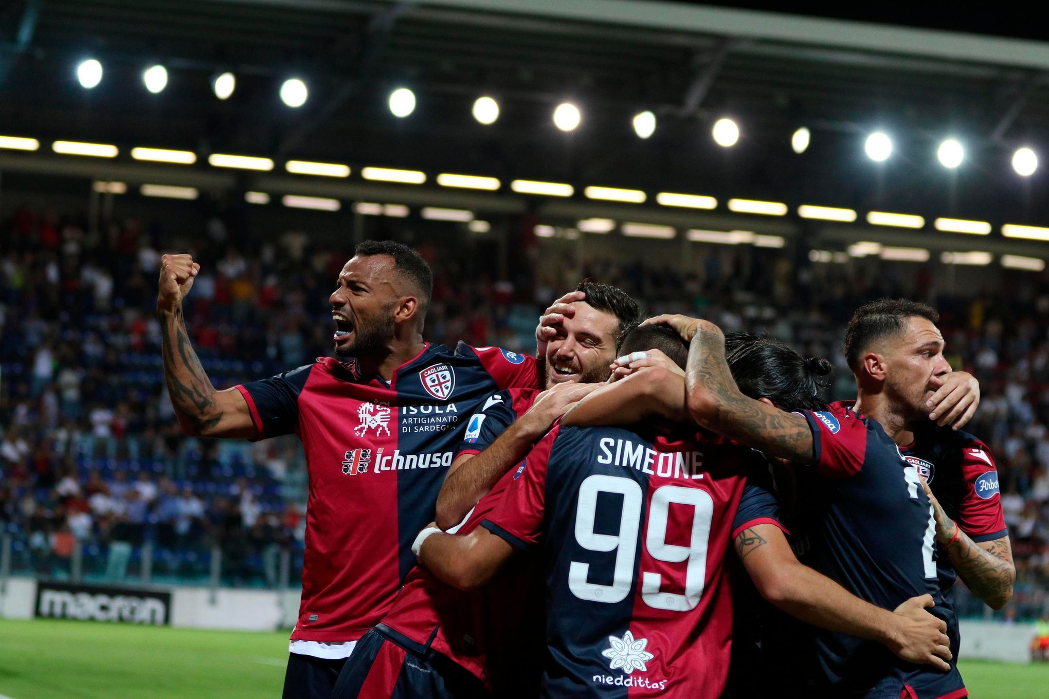 Genoa Beat Cagliari