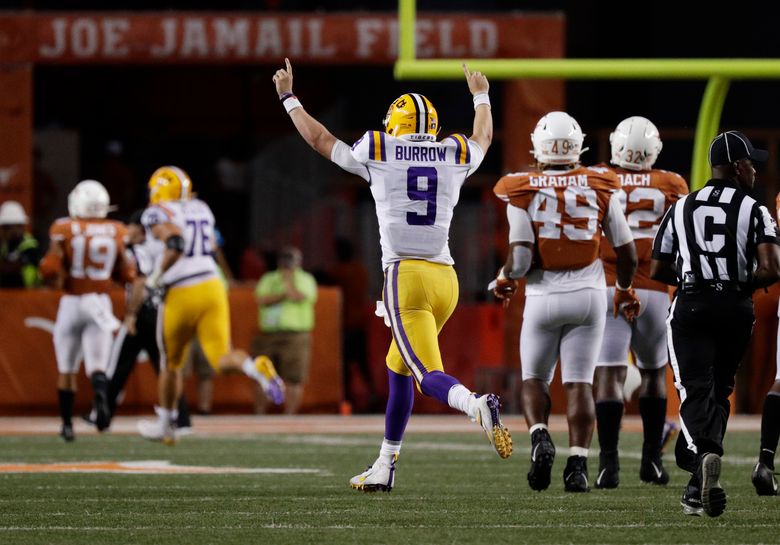 LSU wide receiver Justin Jefferson (2) celebrates his touchdown against  Oklahoma during the fir …