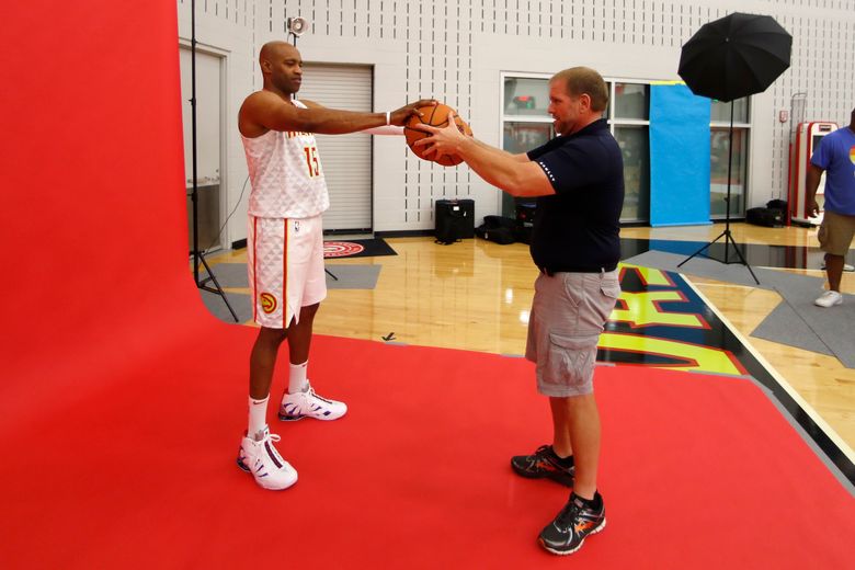 Vince Carter checks in for Hawks, begins record 22nd season