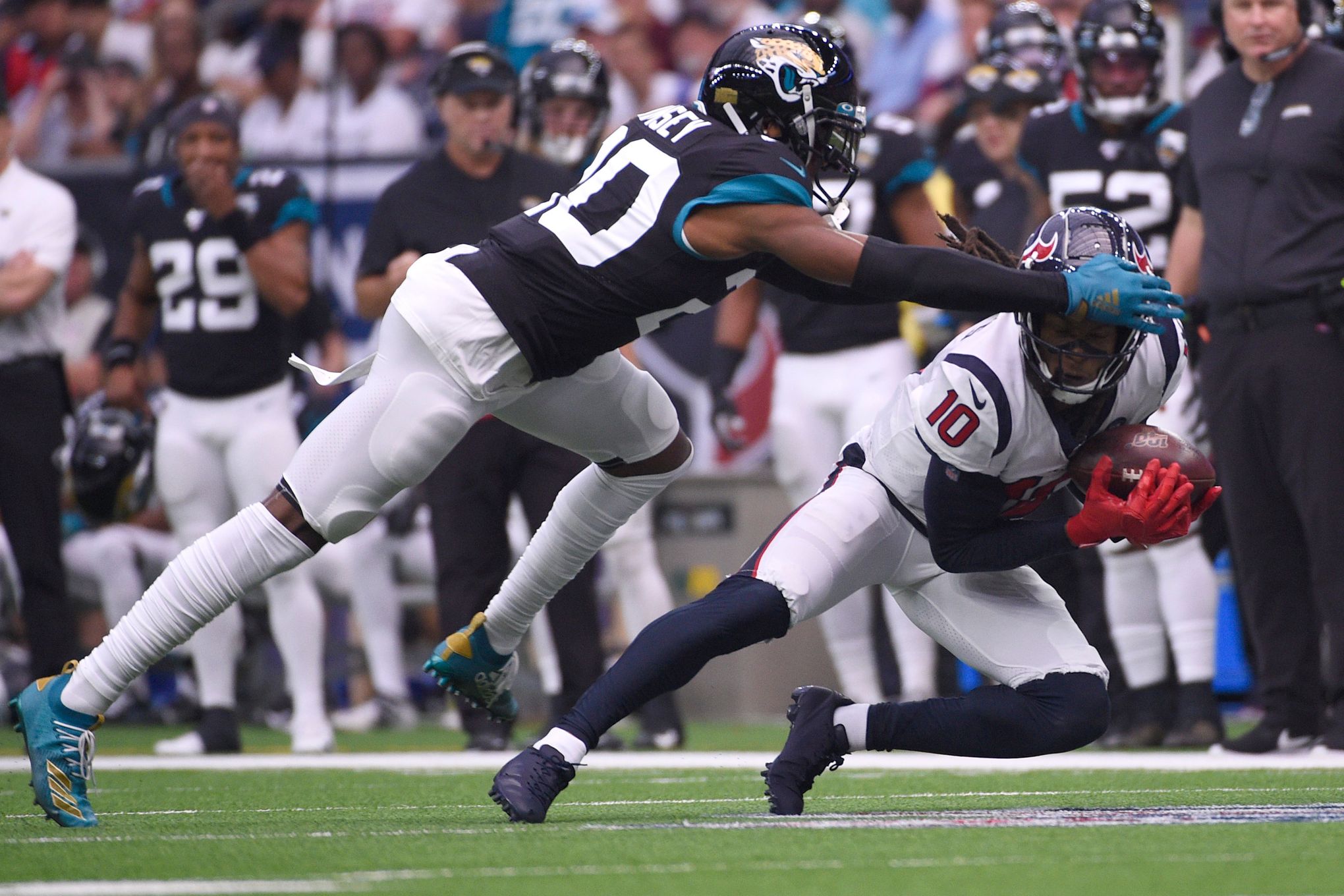 A.J. Green & Jalen Ramsey Ejected After Fight in the First Half, Bengals  vs. Jaguars