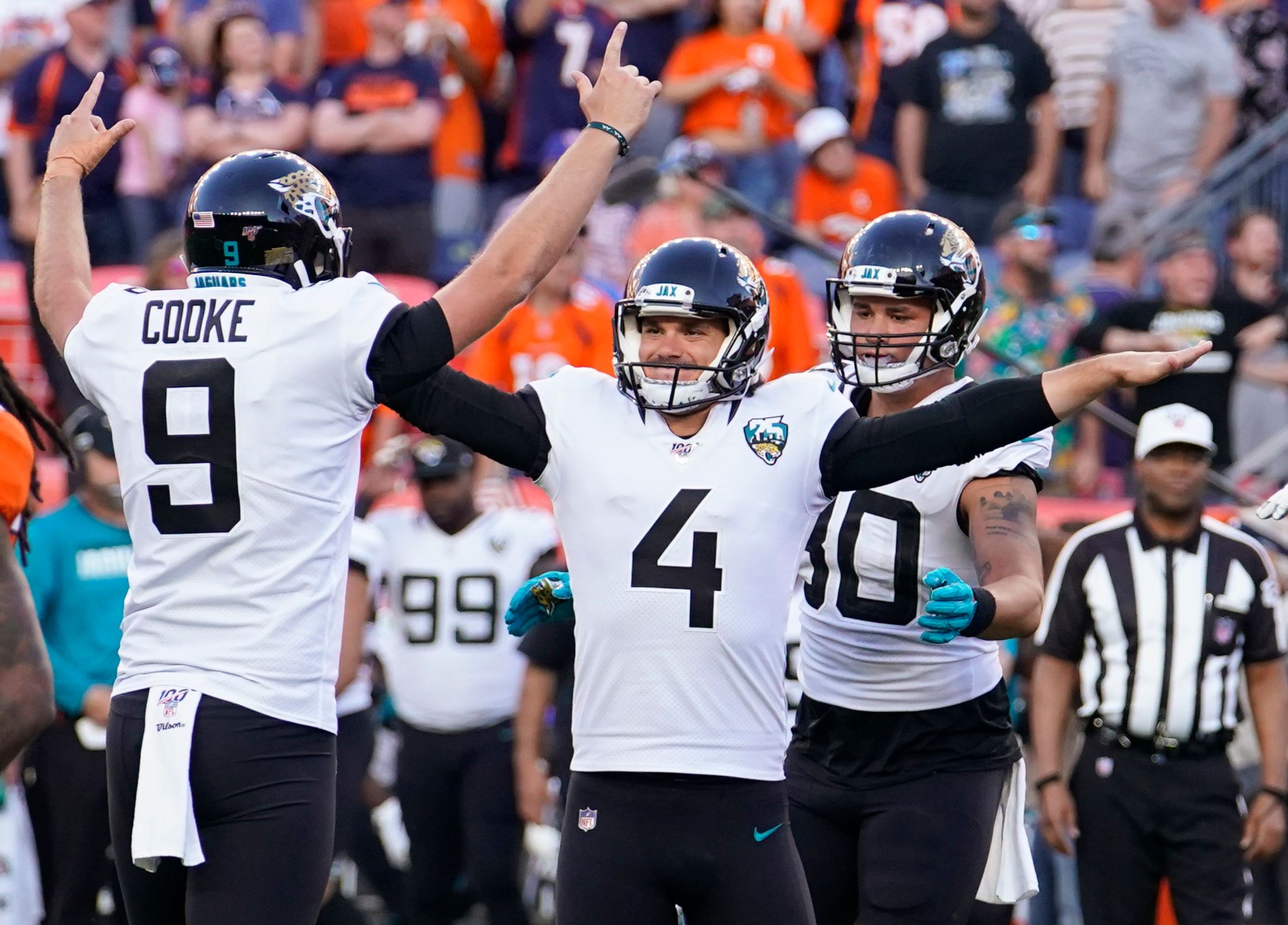 Jacksonville Jaguars kicker Josh Lambo (4) celebrates his field