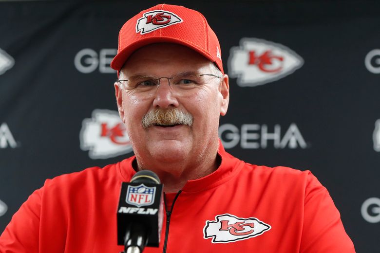 Eric Stonestreet: Chiefs superfan on Andy Reid and Brett Veach - Sports  Illustrated