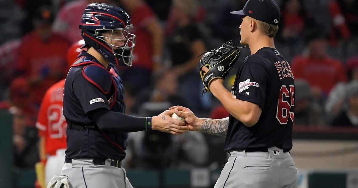 Indians pitcher Carlos Carrasco turns it around, Tyler Naquin settles