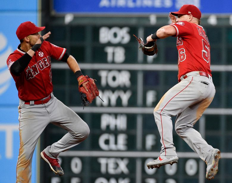 MLB: Astros stay up late to celebrate back-to-back AL West titles