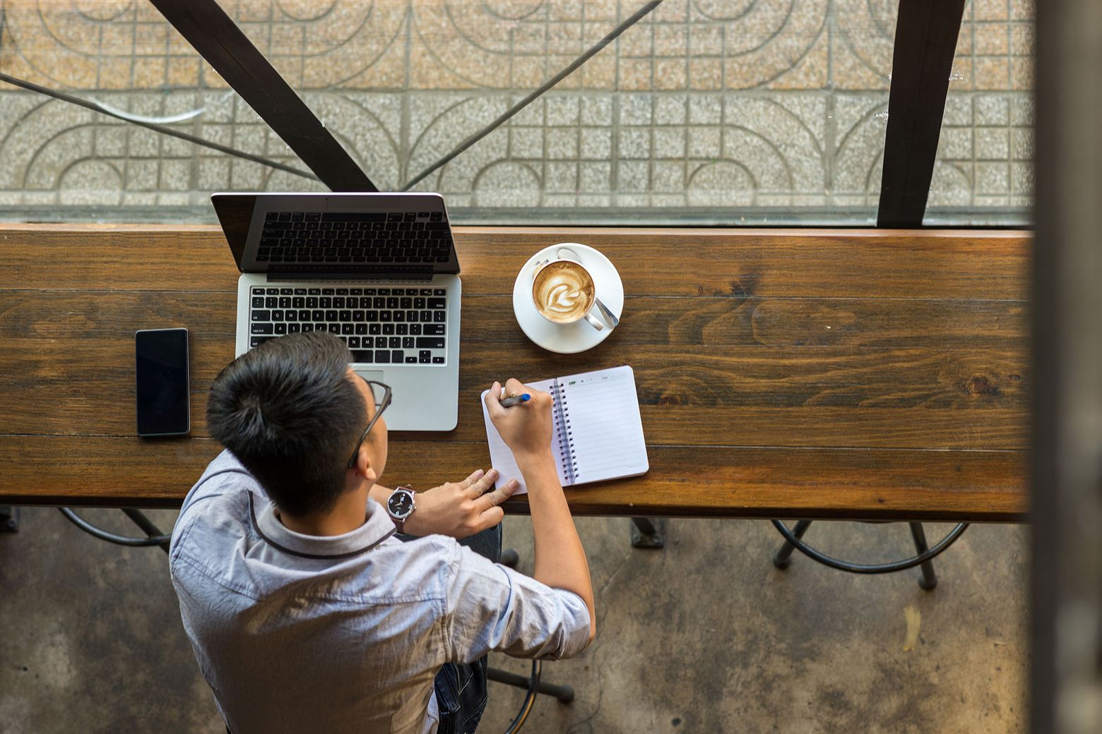 Why People Love Working From Cafe and Tips to Do It Effectively ...