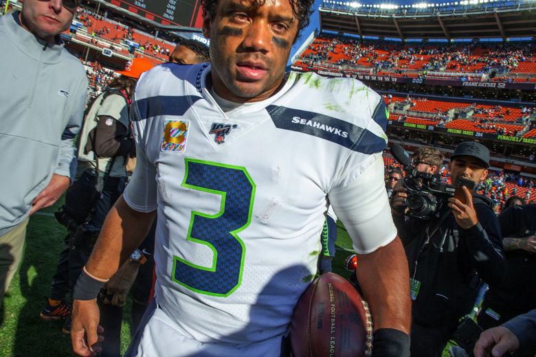 Seattle Seahawks quarterback Russell Wilson (3) warms up before an NFL  football game against the Cleveland Browns, Sunday, Oct. 13, 2019, in  Cleveland. The Seahawks won 32-28. (AP Photo/David Richard Stock Photo -  Alamy