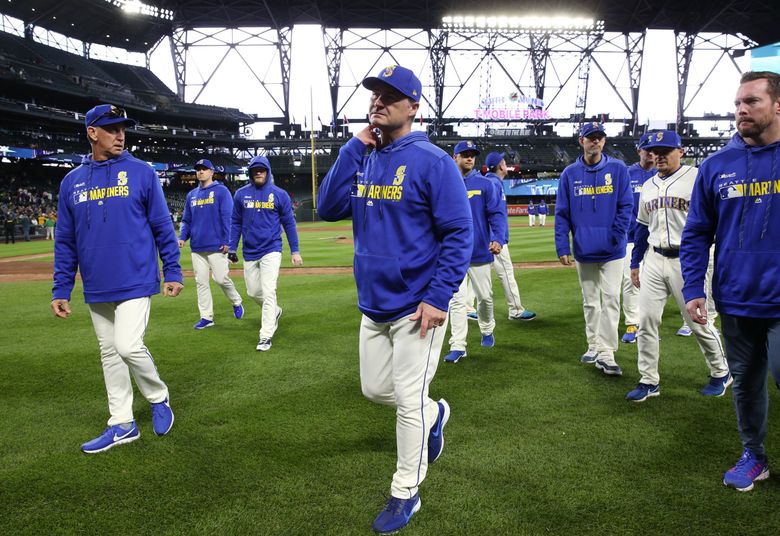 Dodgers vs Mariners: Epic Uniforms for the home team