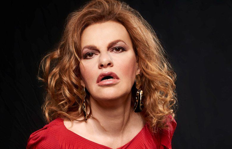 Sandra Bernhard Brings Her Comedycabaret Act To Mercer Island The Seattle Times 