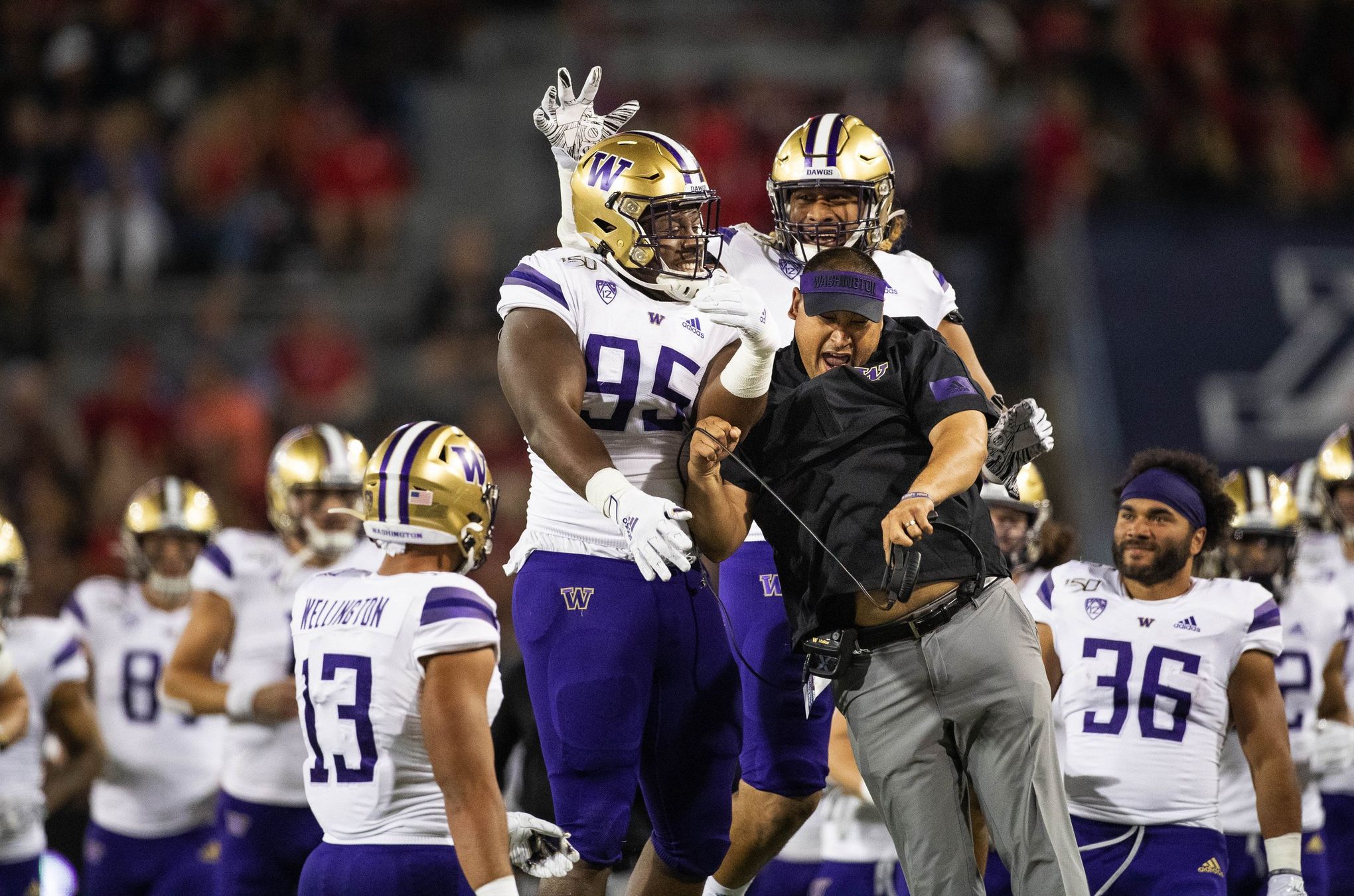 2014 Washington Huskies uniforms whiteout