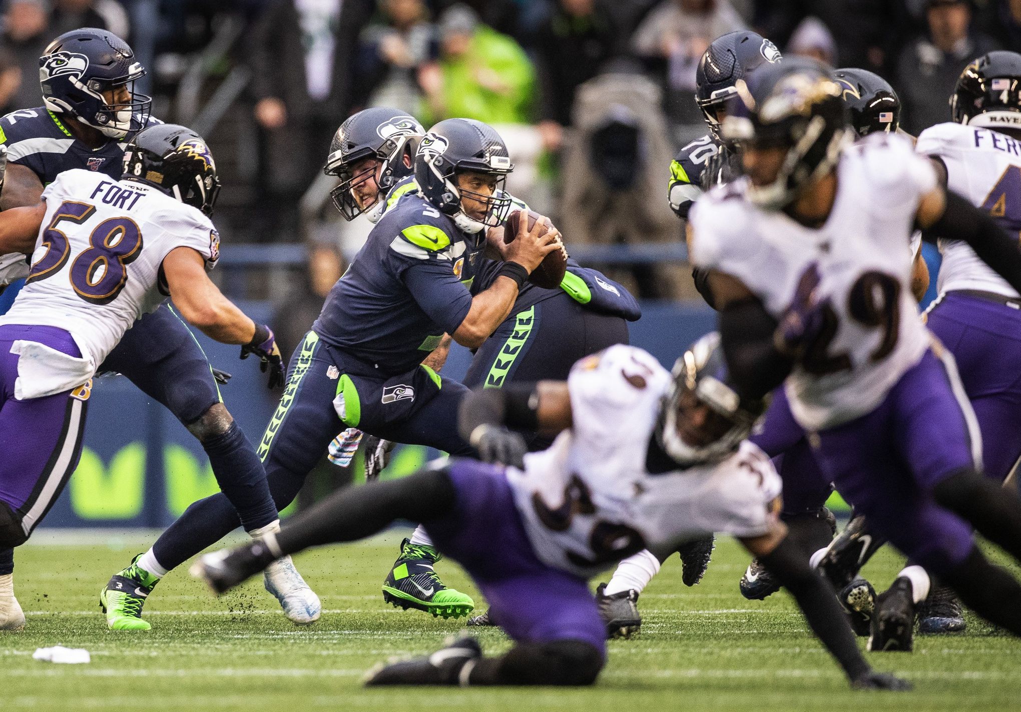 Injury Report: Russell Wilson returns to practice as limited