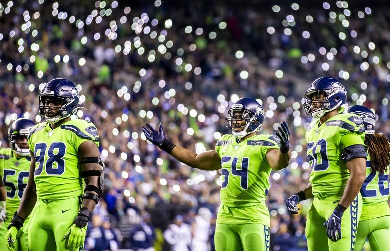 Seattle Seahawks Linebacker K.J. Wright draws an unsportsmanlike