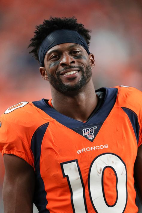 Did Chris Harris Jr., Emmanuel Sanders play their last home game for Broncos?