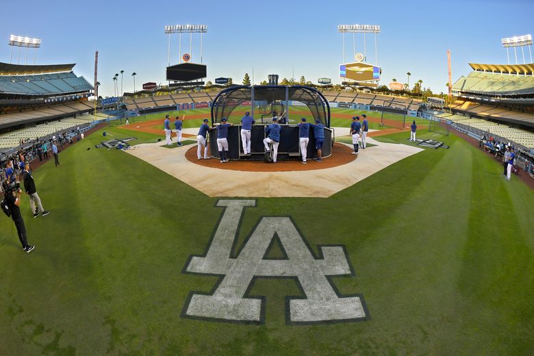 4 rookies make Dodgers roster for NLDS