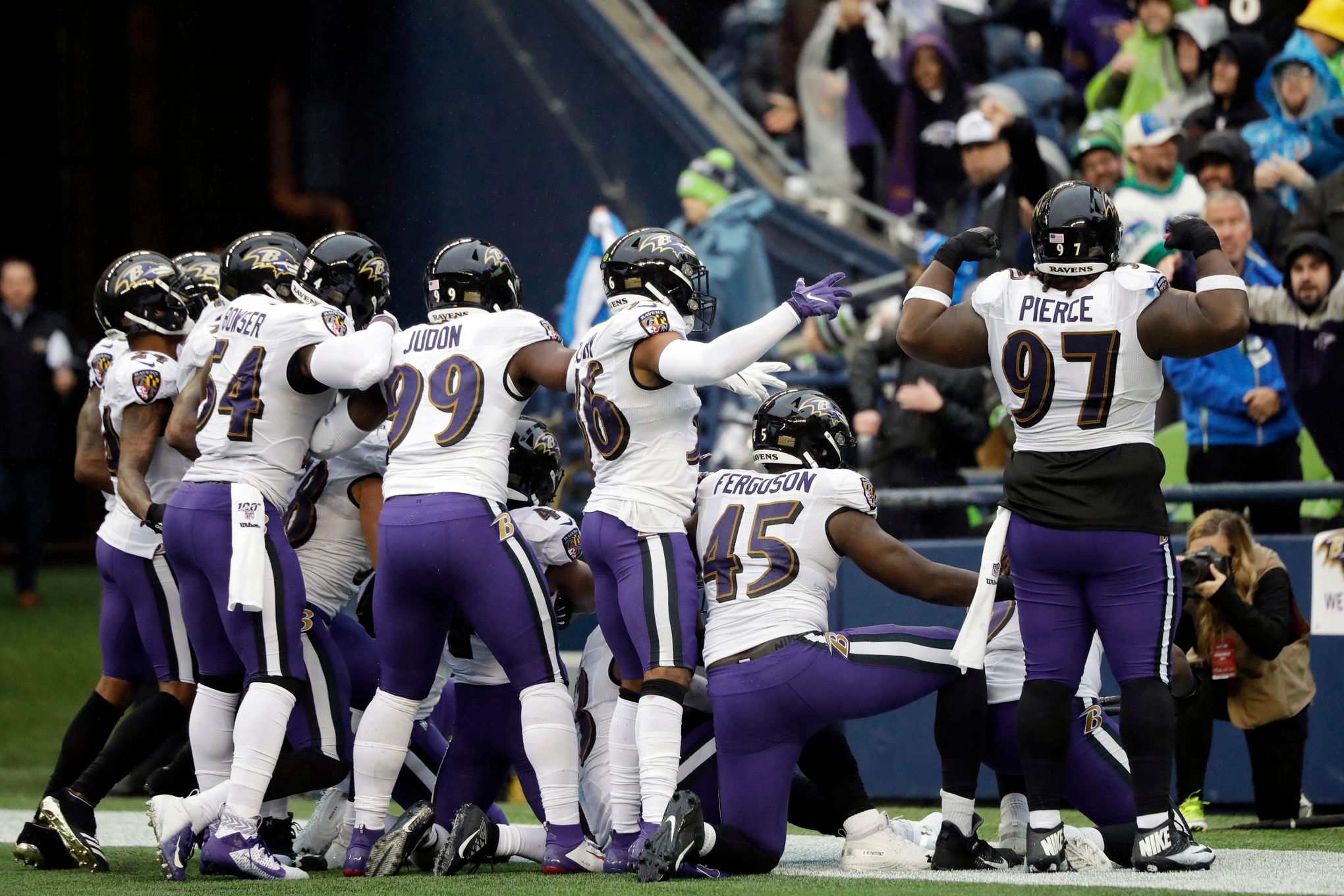 Column: NFL midseason report: Kudos to 49ers, Ravens, Pats, Saints