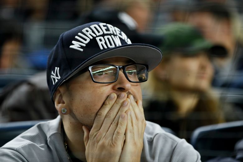 Yankees fans break out trash cans, taunts in first chance to jeer Astros