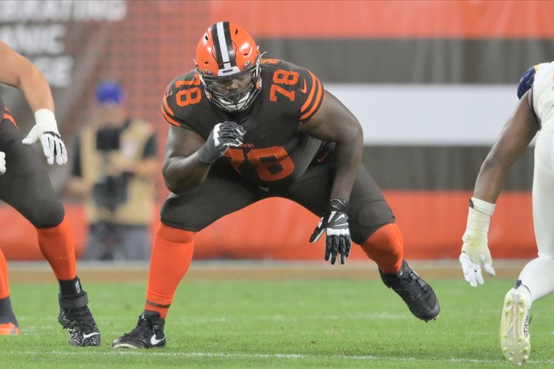 Photos:: Cleveland Browns new uniforms - Los Angeles Times