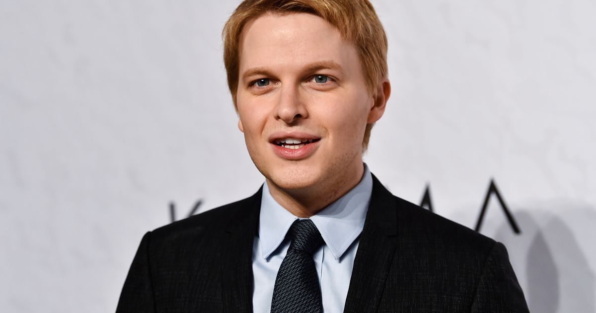 Reuben Farrow Farrow books sells across Australia despite legal threat | The Seattle ...